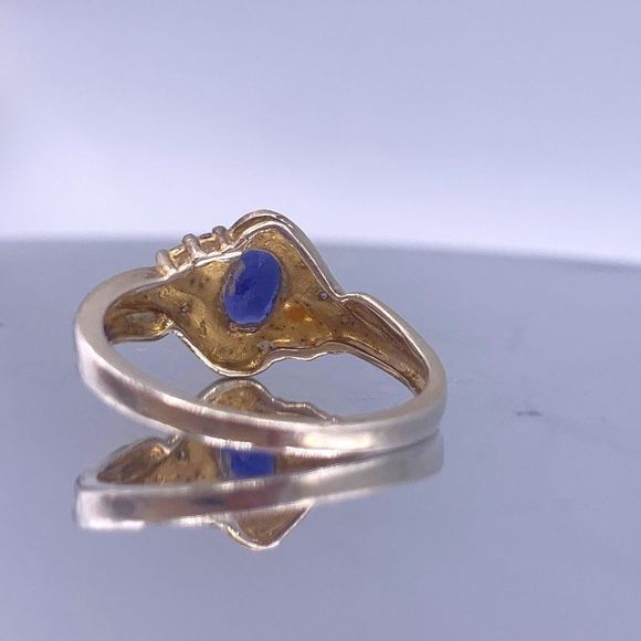 Vintage Sterling Silver Two-Tone Sapphire Ring - Picture 4 of 16